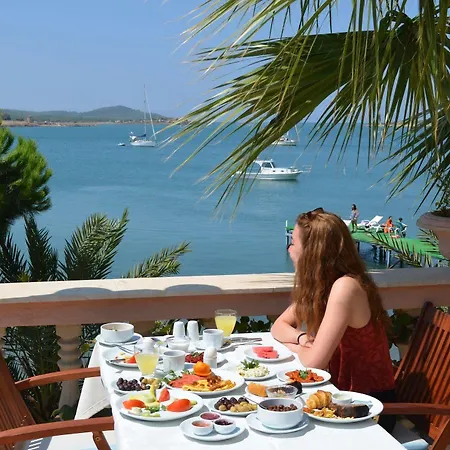 Otel Cunda Panorama Ayvalı